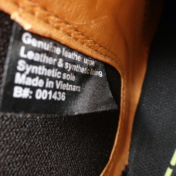 NEW Blundstone 2147 Elastic Sided Suede Chelsea Boots - Picture 2 of 16